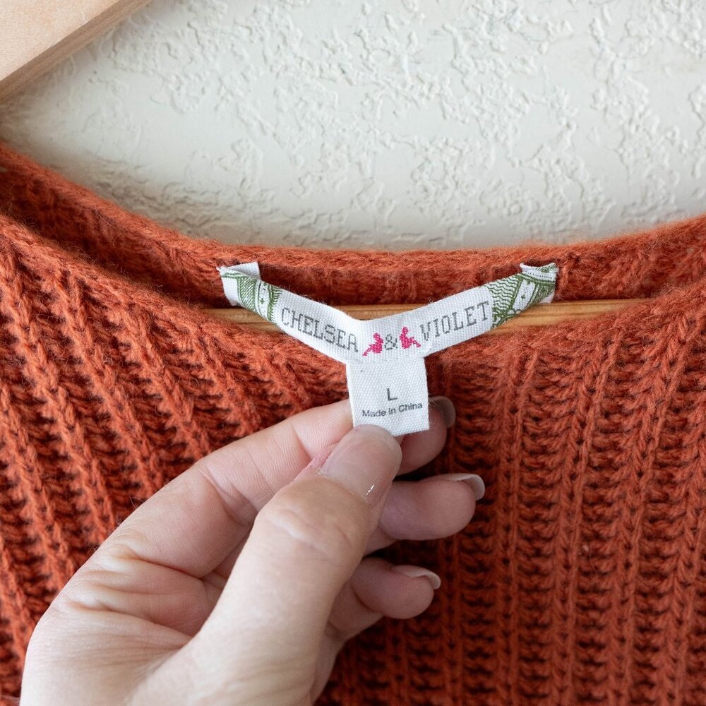 Chelsea & Violet Fringe Sweater Size Large Rust Orange Wool Blend Pullover Fall - Picture 3 of 8